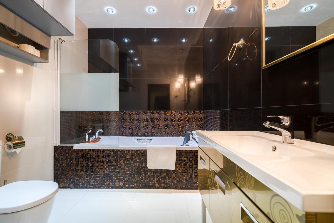 Baltazaras Aparthotel Vilnius Ngoại thất bức ảnh